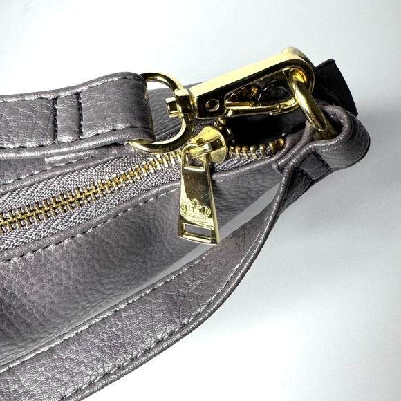 Purse Juicy Couture Moto Chic Gray Shoulder Bag, Zipper. - Picture 5 of 8